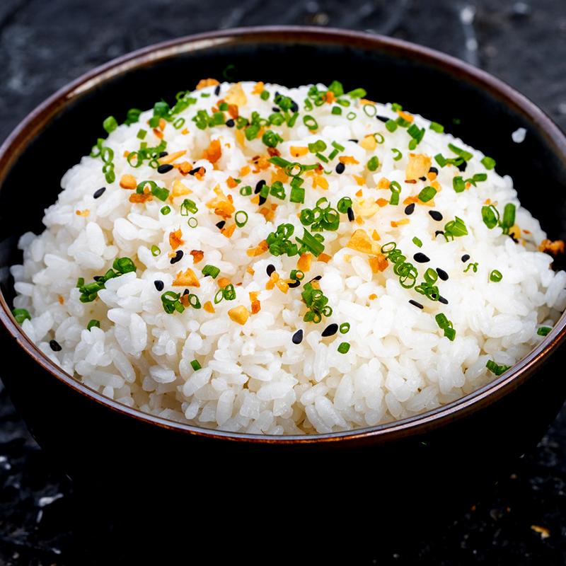 أرز مطهى على البخار