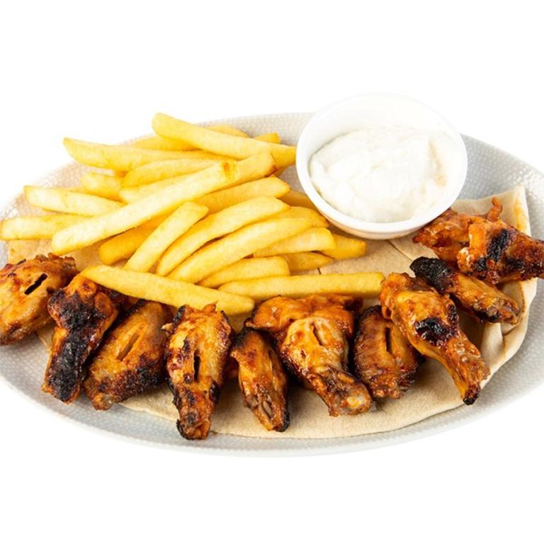 Grilled chicken wings